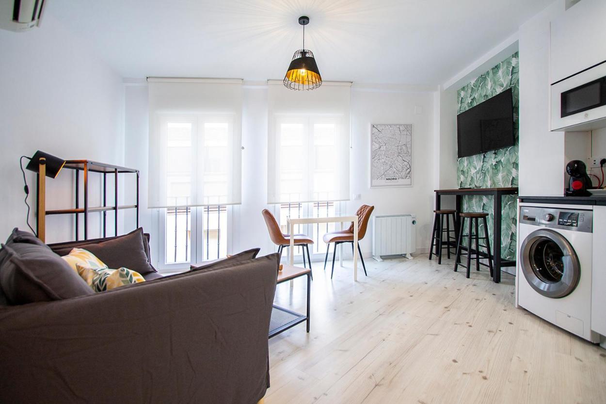 Apartamentos Cuatro Caminos Madrid Esterno foto